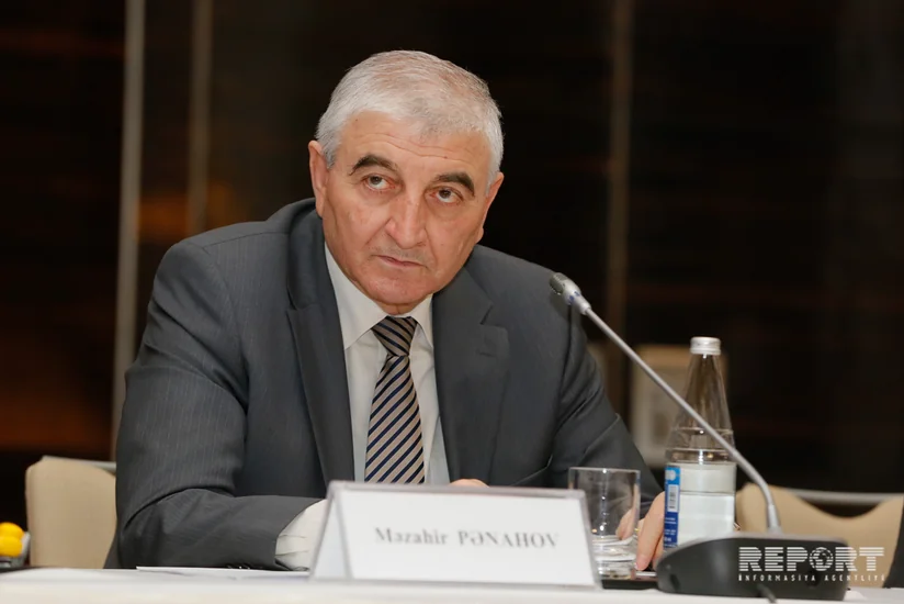 Məzahir Pənahov: “Tərbiyəsiz hərəkətlərə yol verən insanları sosial şəbəkələrdən təcrid etmək lazımdır”