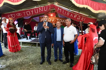 Naxçıvanda “Qərbi Azərbaycana qayıdış” festival-konqresi keçirilir