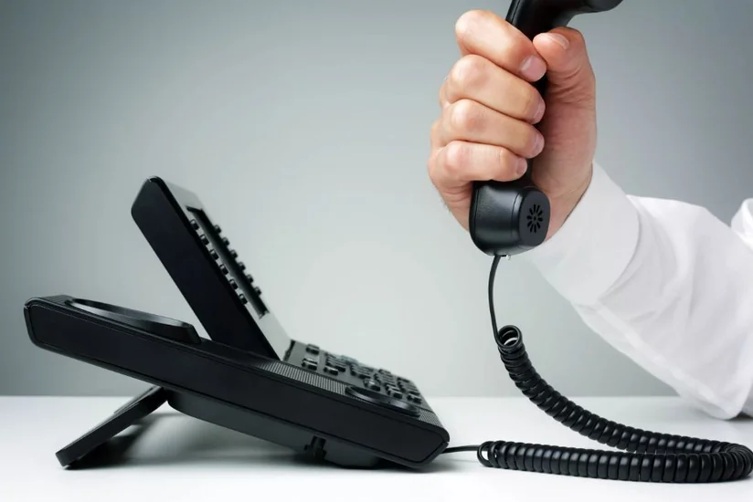 Fransada insanların telefon danışıqlarının dinlənilməsi halları artıb