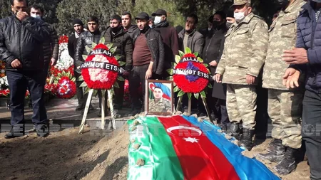 Yeni dünyaya gələn övladını görməyən şəhid kapitan dəfn edildi