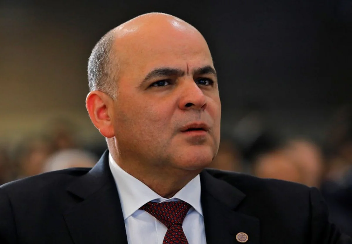 Nazir: Venesuela neft satmaq üçün yeni yollar axtarır