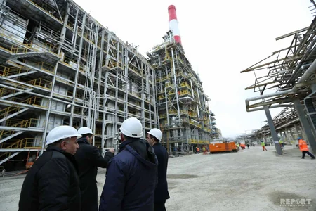 Названа дата завершения строительства новой установки на заводе SOCAR