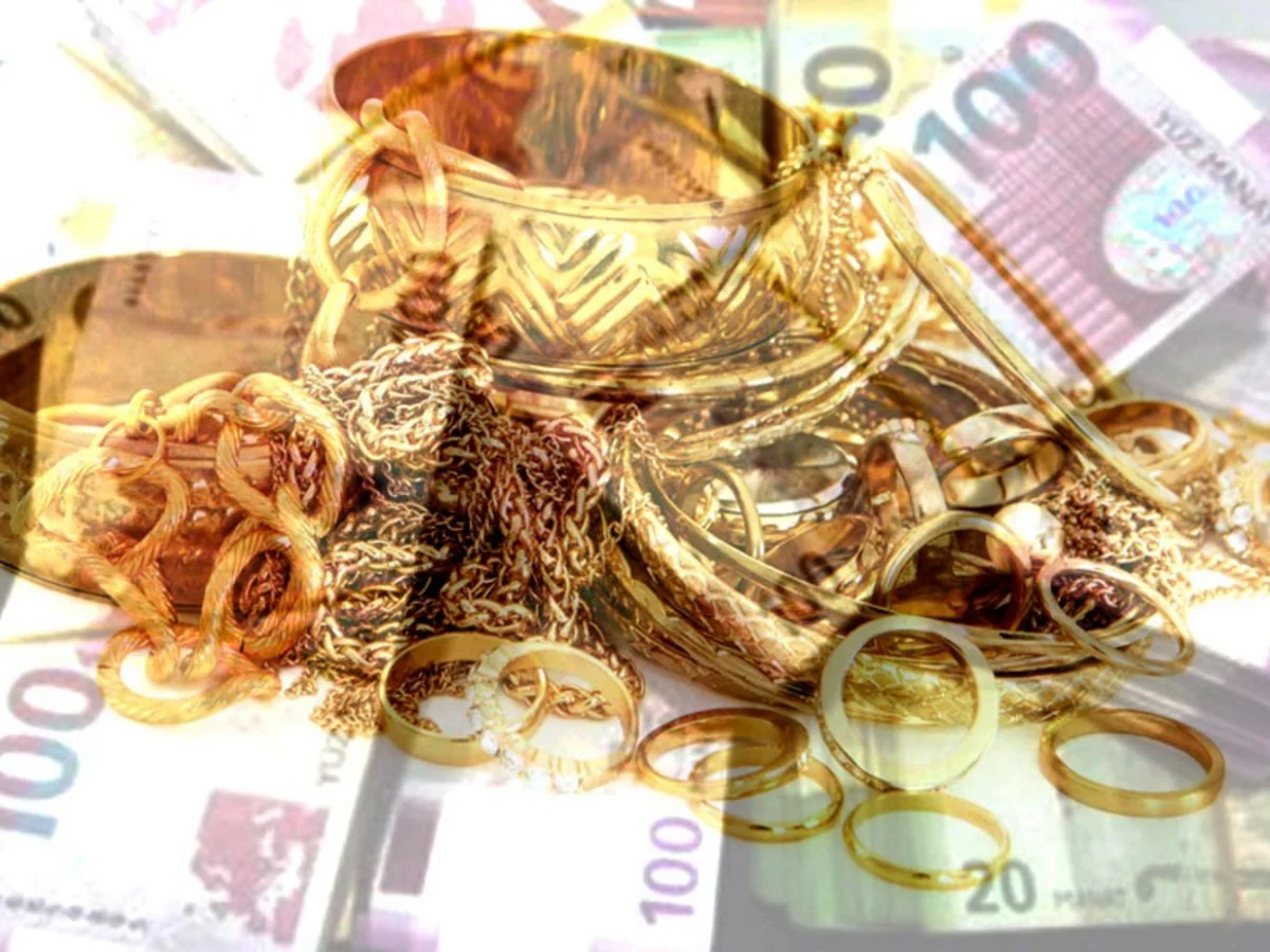 Cəlilabadda evdən 20 000 manatlıq qızıl əşyalar oğurlanıb