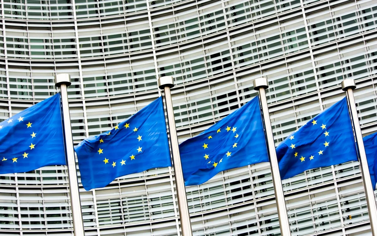 Media: Diplomats and officials consider quarrel between heads of EC, European Council embarassing