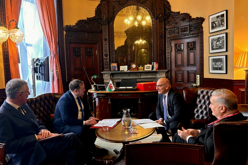 Elchin Amirbayov discusses COP29 with senior British officials