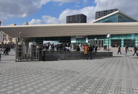 “Cəfər Cabbarlı” metro stansiyasının yerüstü işləri tamamlanıb