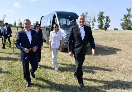 Azərbaycan ilə Özbəkistan prezidentləri və xanımları Şuşaya səfər ediblər - YENİLƏNİB