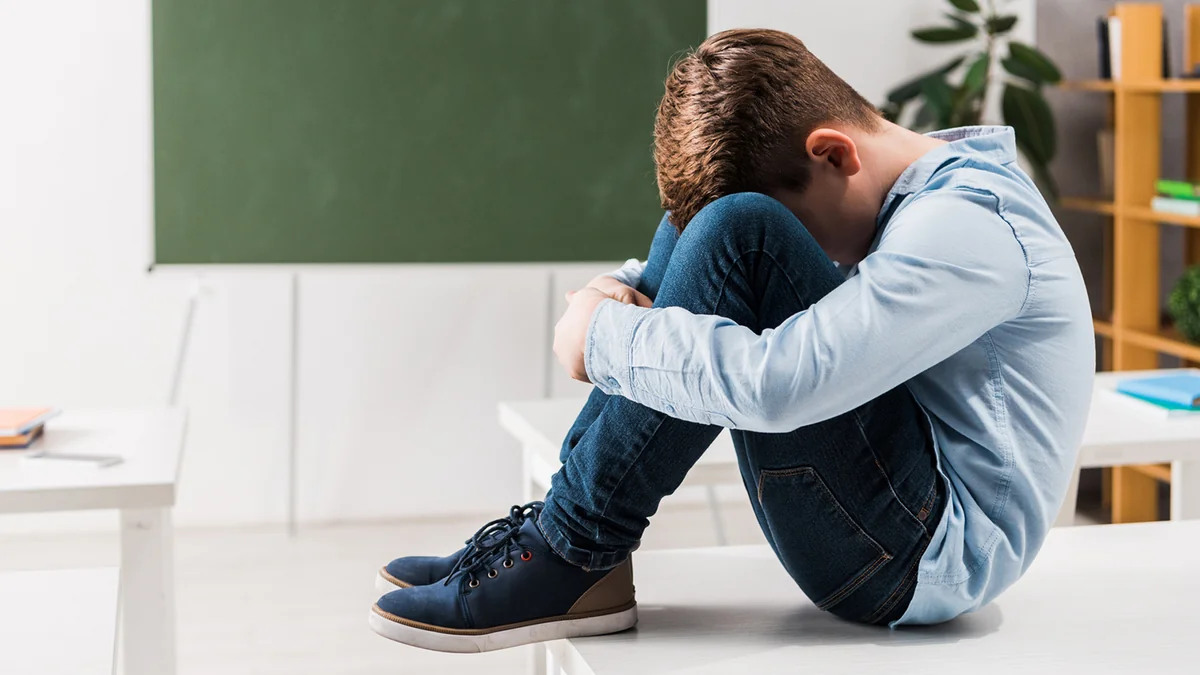 Uşaq yaşlarında özünü göstərən depressiyanın əlaməti açıqlanıb