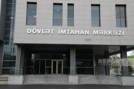 Jurnalistlər Dövlət İmtahan Mərkəzinin yeni imtahan korpusu ilə tanış olub