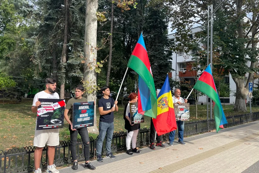 Moldova azərbaycanlıları BMT-nin Kişinyovdakı nümayəndəliyi qarşısında aksiya keçirib