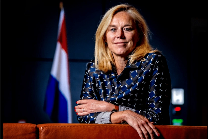 И.о. главы МИД Нидерландов ушла в отставку