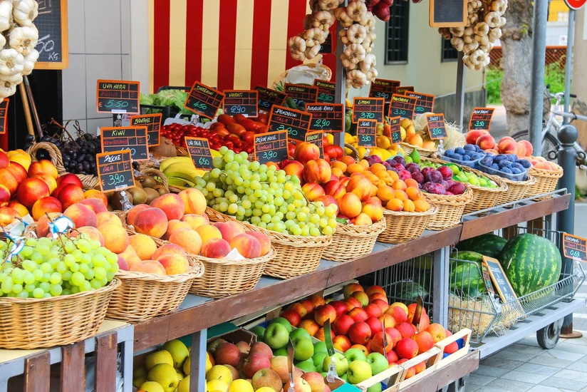 Azerbaijan records over 16% decline in imports of fruit and vegetables 