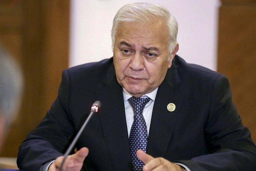 Oqtay Əsədovdan çıxış edən deputatlara xəbərdarlıq: “Sözünüz yarımçıq qalanda yaxşı çıxmır”