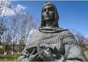 Завтра в Шуше отметят 190-летие Хуршидбану Натаван