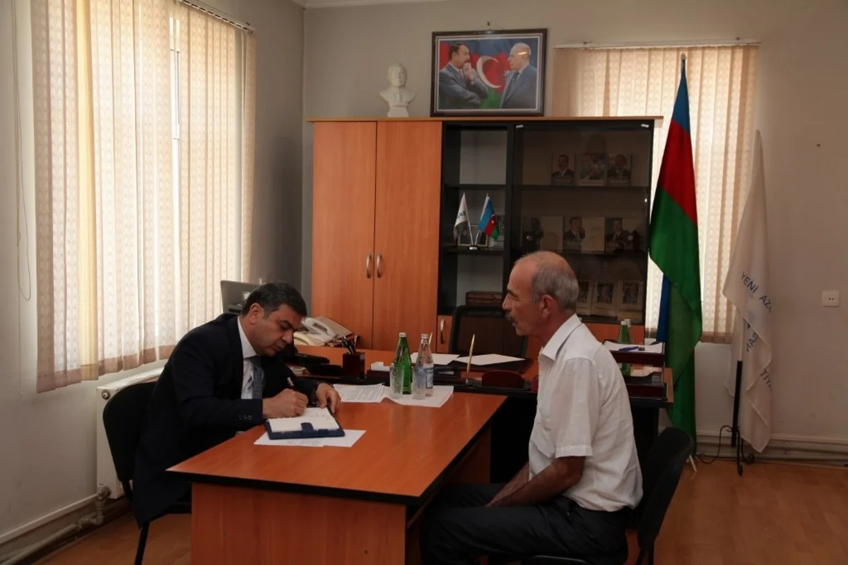 “Azəriqaz” rəhbərliyi Quba, Qusar və Şabranda vətəndaşlarla görüşüb