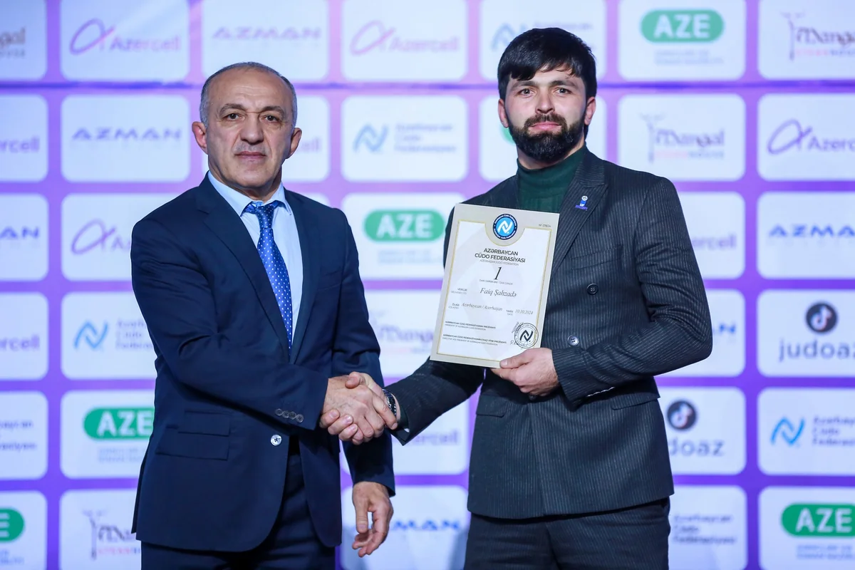 ACF dan seminar və imtahanlarında müvəffəqiyyət qazanmış iştirakçılara sertifikatlar təqdim edib
