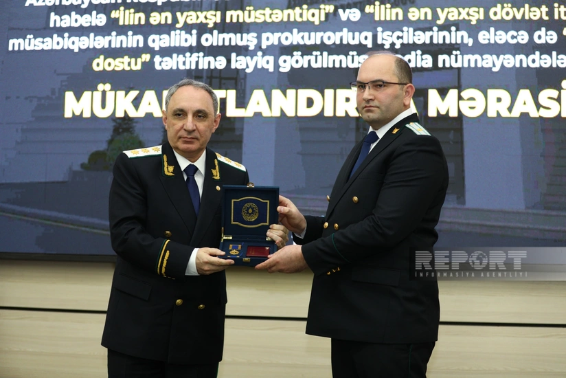 Baş Prokurorluqda mükafatlandırma mərasimi keçirilib
