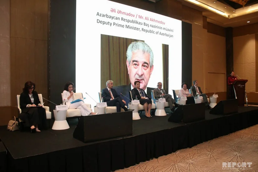 Əli Əhmədov: “Azərbaycan qadını təkcə kiçik sahibkarlıqla deyil, həm də özünü ciddi biznes fəaliyyəti ilə məşğul olmağa hazır hiss etməlidir”