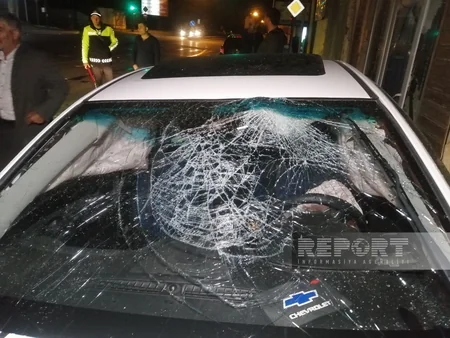 Bakıda yol qəzasında 2 nəfər avtomobildə yanaraq ölüb