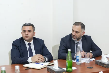 Məcnun Məmmədov İsmayıllıda vətəndaşları qəbul edib