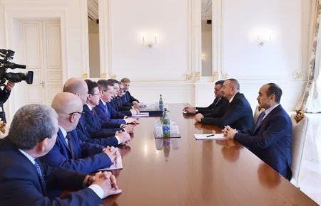Prezident İlham Əliyev Rusiyanın Həştərxan vilayətinin qubernatorunu qəbul edib - YENİLƏNİB