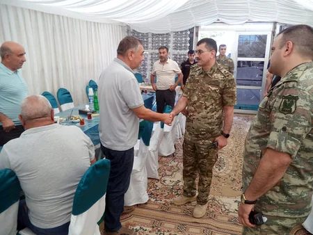Руководящий состав Минобороны Азербайджана принял участие в похоронах шехидов