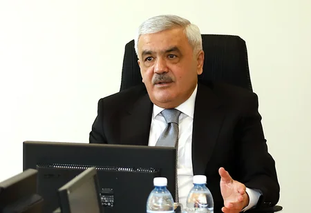 AFFA prezidenti Klublar Komitəsinin iclasında iştirak edib