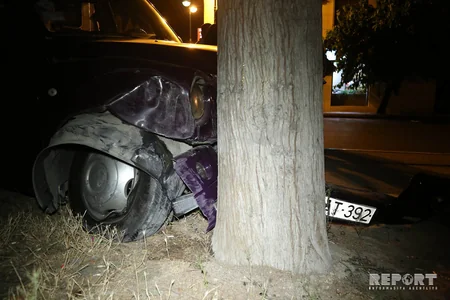 Bakıda London taksisi qəza törədib - VİDEO - YENİLƏNİB