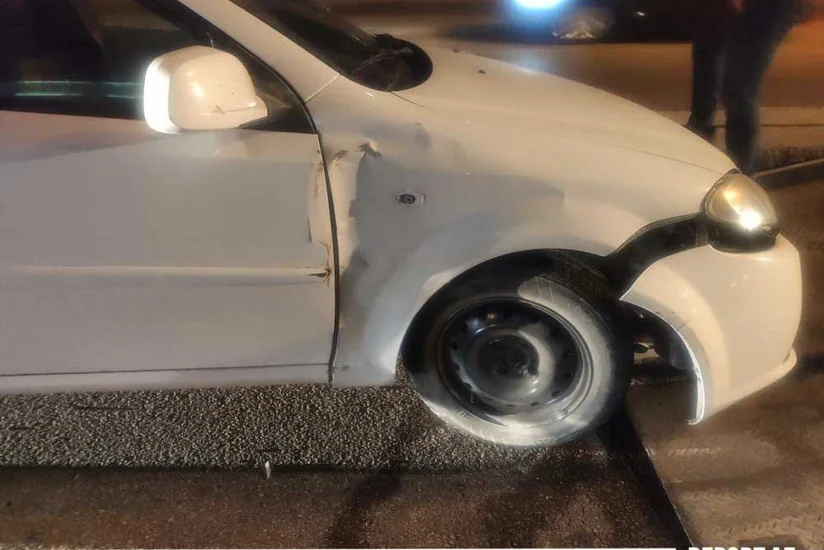 В Шихово автомобиль со спущенным колесом попал в аварию