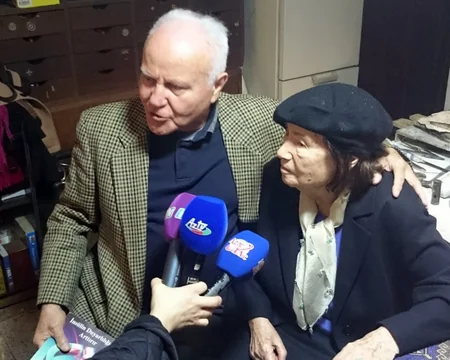 İstanbulda tanınmış maarifçi Əlibəy Hüseynzadənin qızının fərdi sərgisi açılıb
