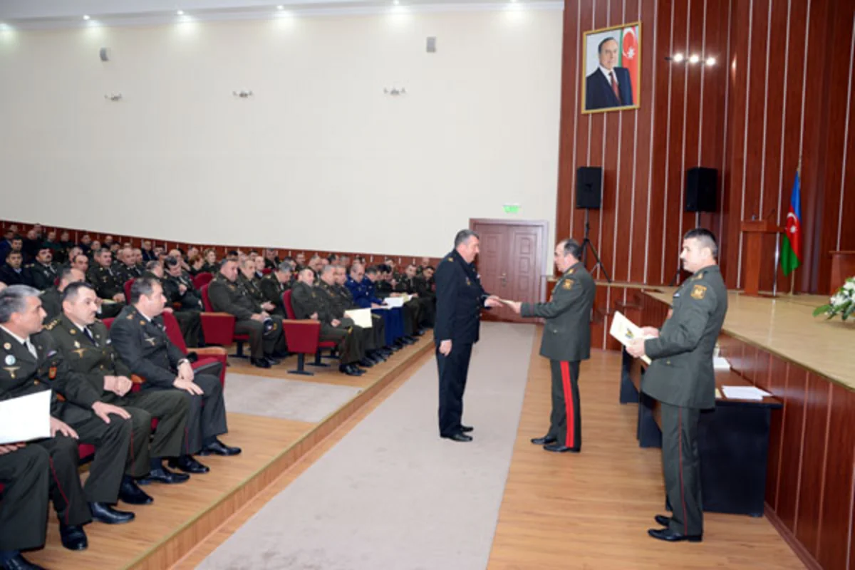 Azərbaycanda 500 nəfərə yaxın hərbçi ailəsi daimi mənzillə təmin olunub