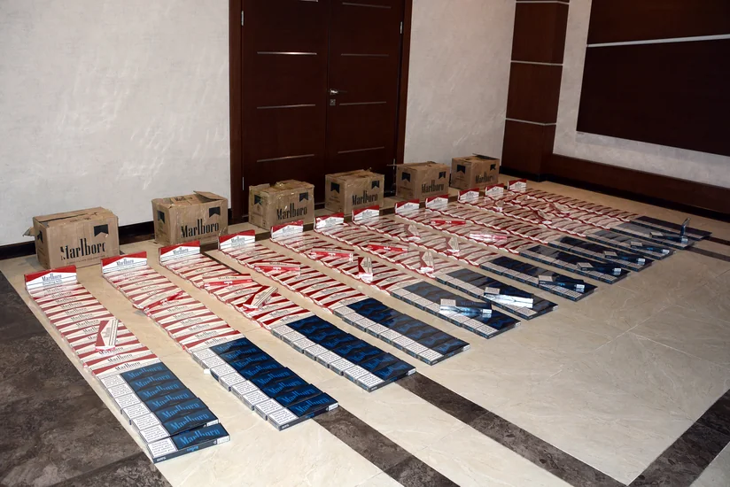 Dövlət Gömrük Komitəsi külli miqdarda markalanmayan Marlboro saxlayıb