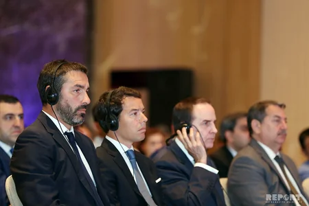 Baku hosts Football and Business Summit