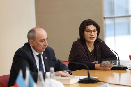ADA Universitetində “Qərbi Azərbaycan mövzusu 100 ildə ” adlı dəyirmi masa keçirilib