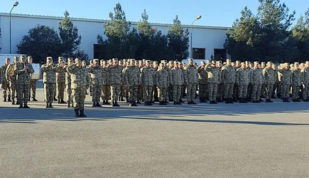 Dünya Azərbaycanlılarının Həmrəyliyi Günü və Yeni il münasibətilə Azərbaycan Ordusunda silsilə tədbirlər keçirilib
