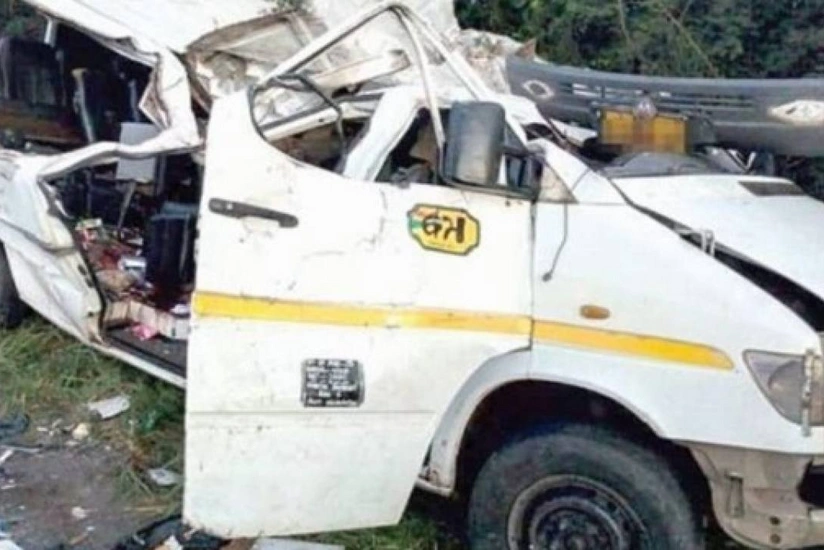 В Гане восемь человек погибли в ДТП с участием автобуса