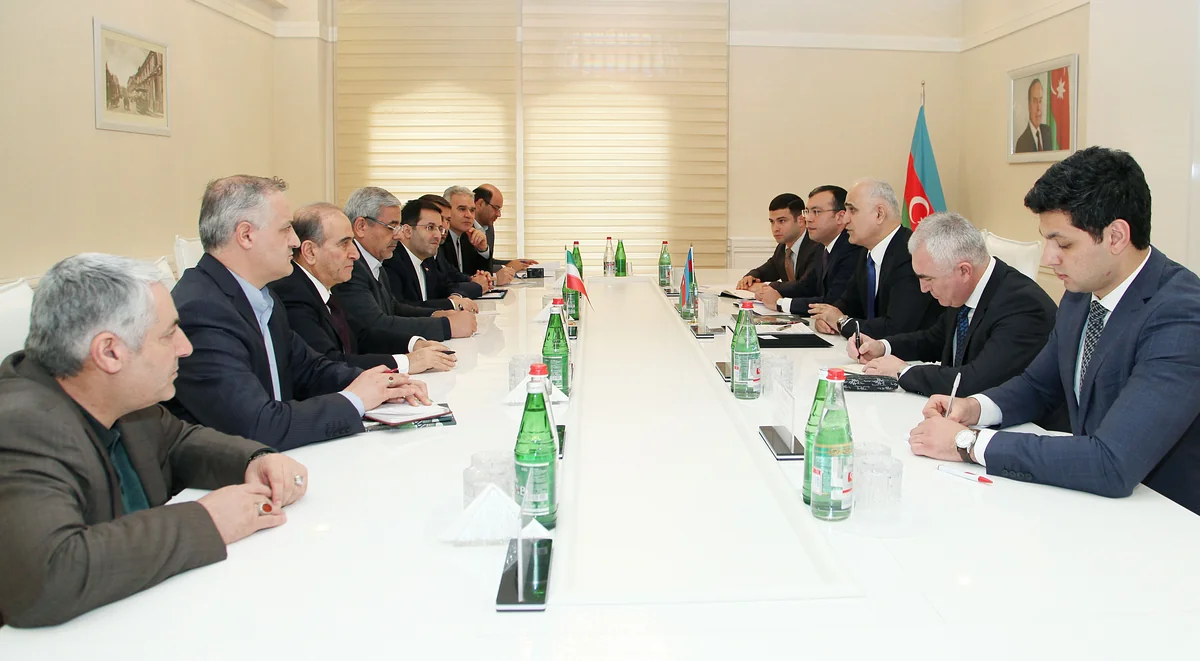 Bakıda İranın Qərbi Azərbaycan vilayəti ilə əməkdaşlıq məsələləri müzakirə edilib