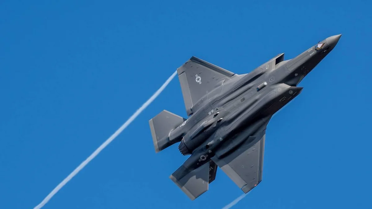 US and UK Air Forces сonduct intensive strikes on Houthi positions in Yemen