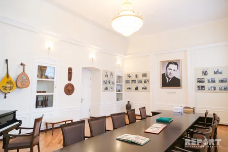 Rəşid Behbudov adına Mahnı Teatrından - REPORTAJ