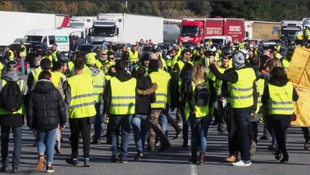 Parisdə keçirilən aksiyalarda 81 nəfər həbs edilib, yüzlərlə saxlanılan var - YENİLƏNİB-2 - FOTO