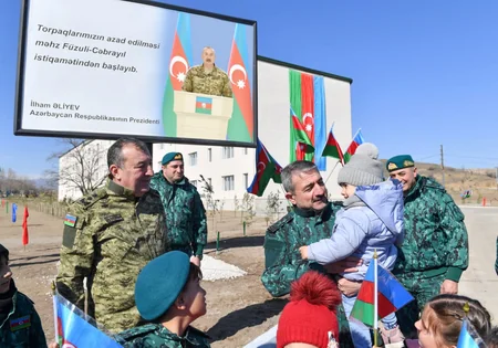 В воинской части ГПС в Джебраиле сданы жилые дома для пограничников