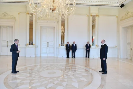 President Ilham Aliyev receives credentials of incoming Latvian and British ambassadors