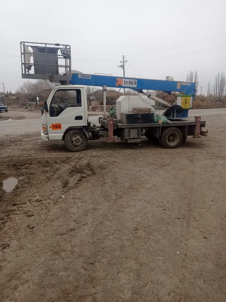 Salyanın qəsəbə və kəndlərində elektrik təsərrüfatı yenilənir