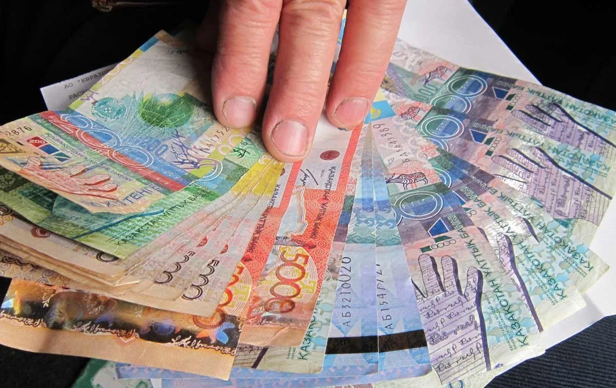 ​Qazaxıstanda yeni əsginas dövriyyəyə buraxılıb