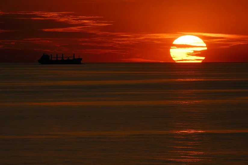 Yəmən husiləri Qırmızı dənizdə daha bir gəmiyə hücum edib