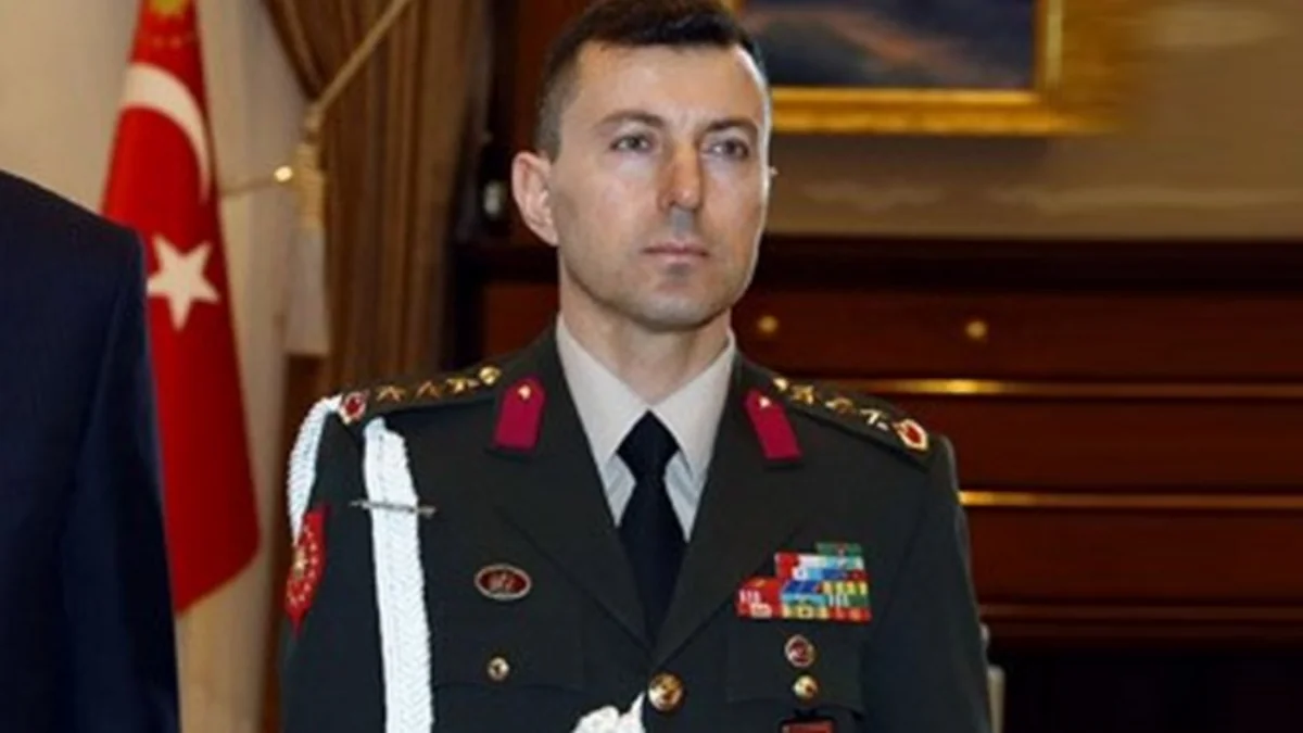​Задержан еще один военный адъютант Эрдогана