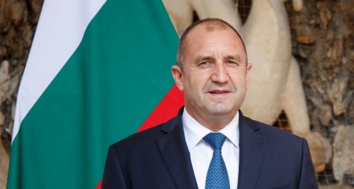Bolqarıstan Prezidenti maliyyə nazirinə yeni hökuməti formalaşdırmağı tapşırıb