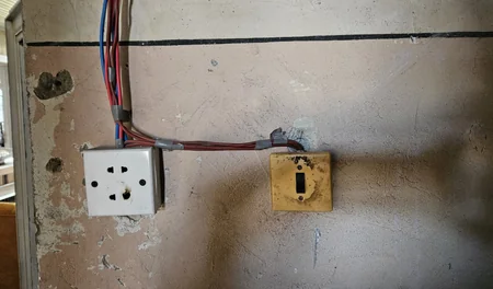 İsmayıllıda üçmərtəbəli univermağın fəaliyyəti dayandırılıb