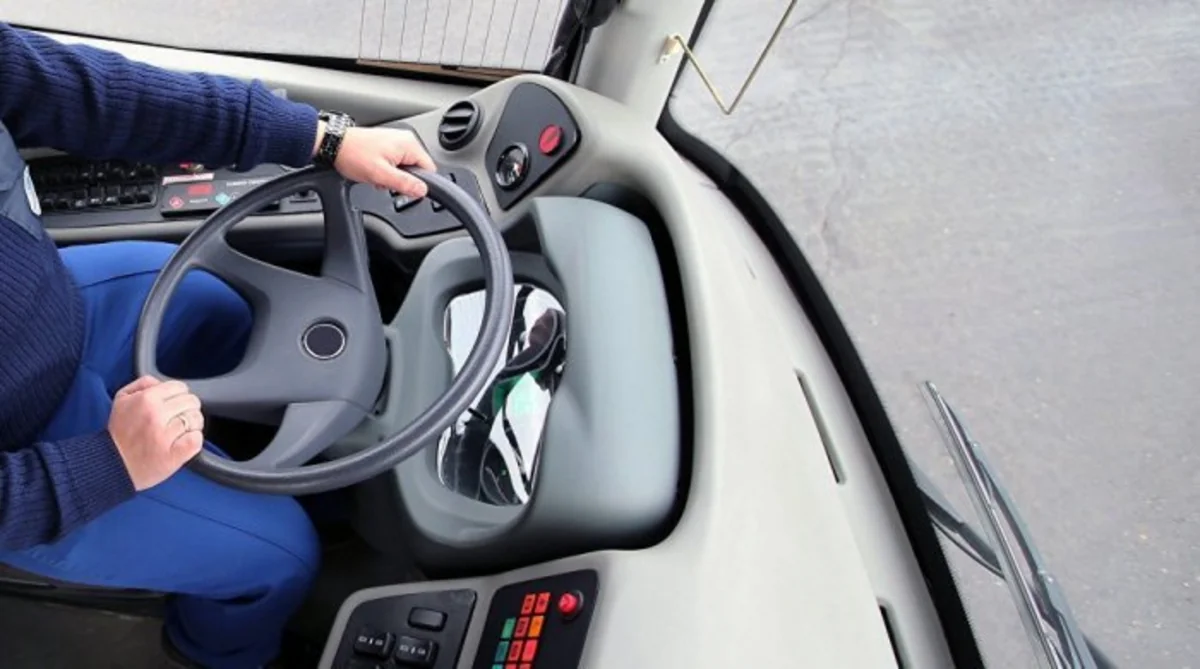 Bakıda sərnişin avtobus sürücüsünü döyüb