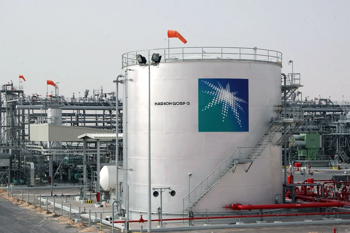 Saudi Aramco lowers oil prices for Asia